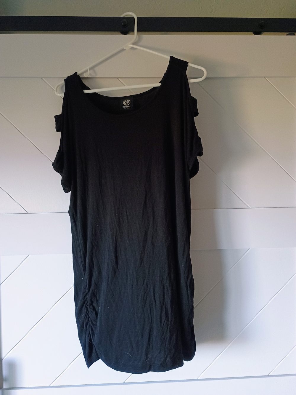 Bobeau Black Cold-Shoulder Tunic Top